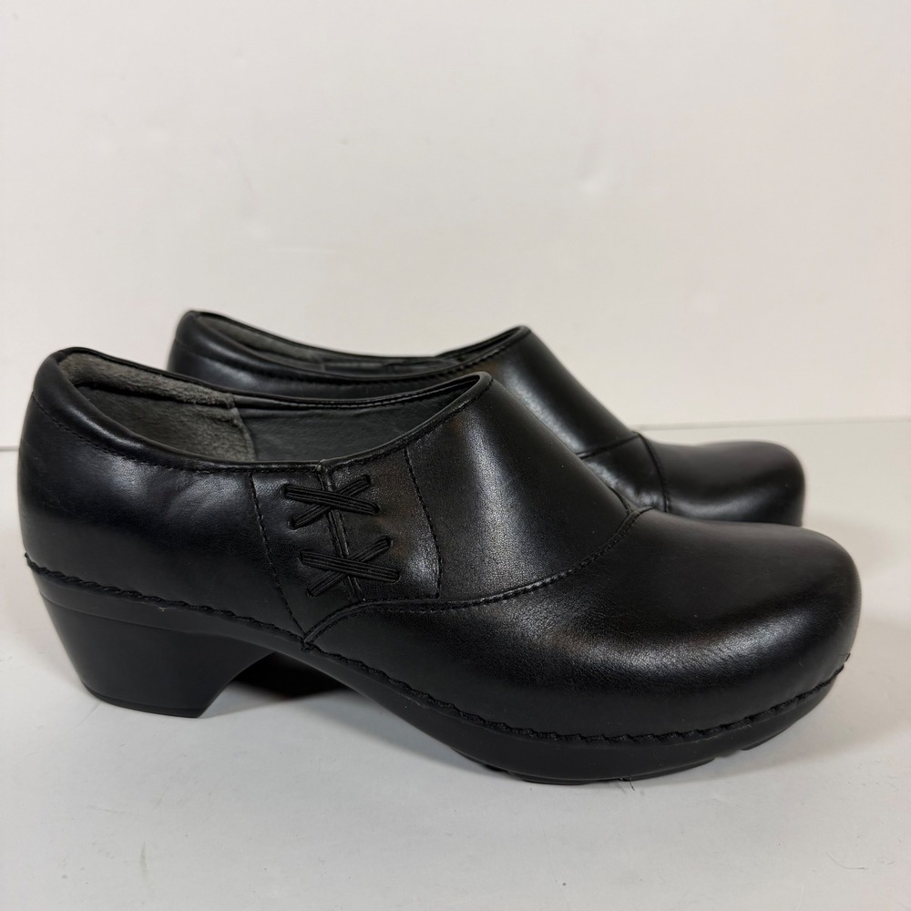 Dansko Womens 39 8.5-9 Black Leather Clogs Heeled Comfort Slip On Shoes